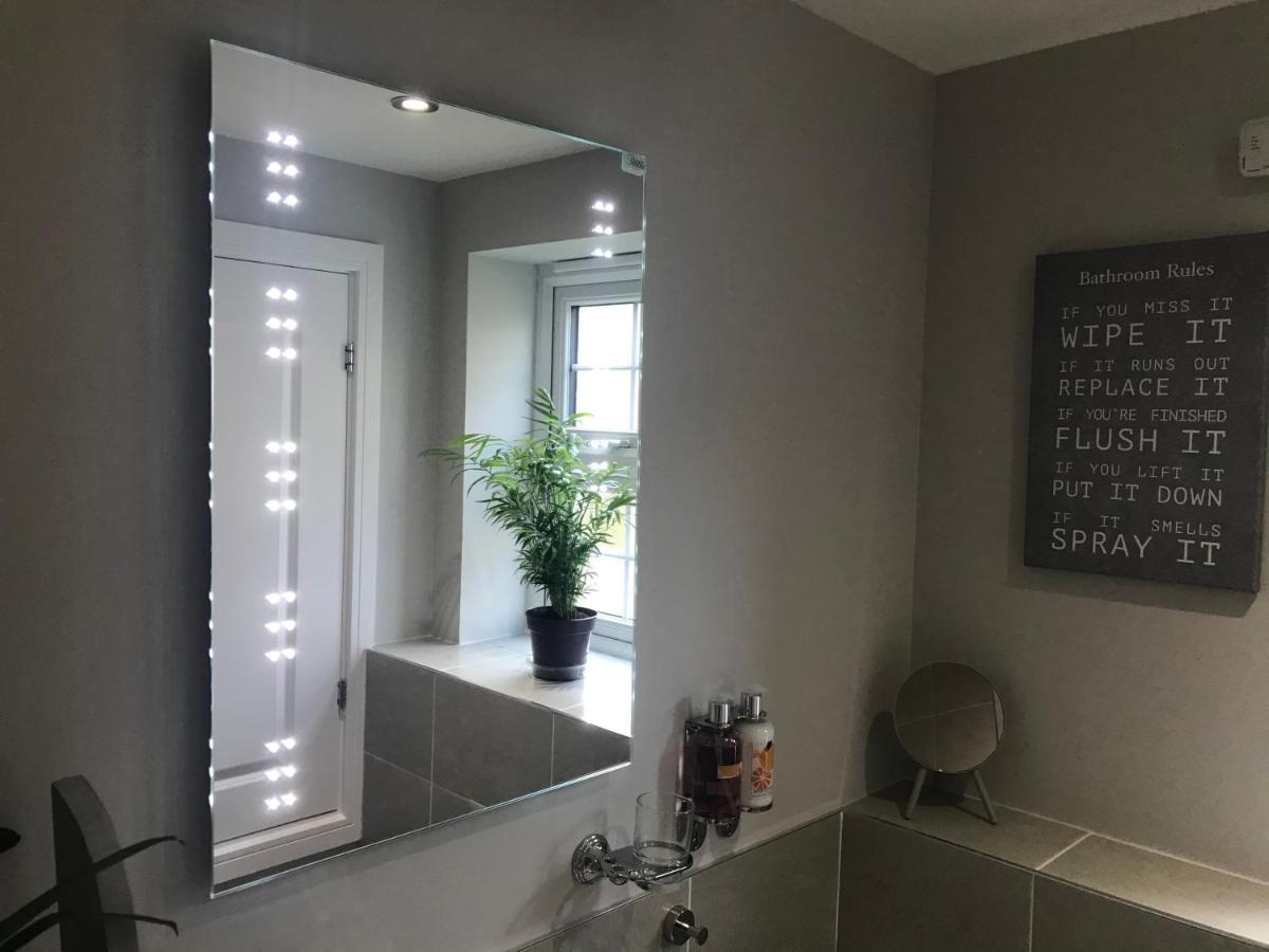 Swan View Apartman Bradford  Kültér fotó